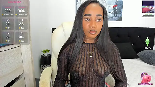 Snapshot of cristaaalclocks1 chatting on February 2026 01:42:01 PM cristaaalclocks1 online show from February 2026 01:42:01 PM