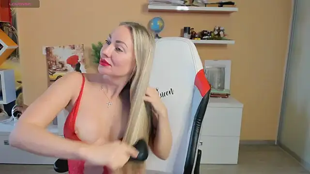 Veola new online show from March 2025 03:15:01 AM