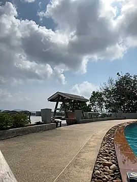 MonicaMilz online show from February 2025 07:41:01 AM