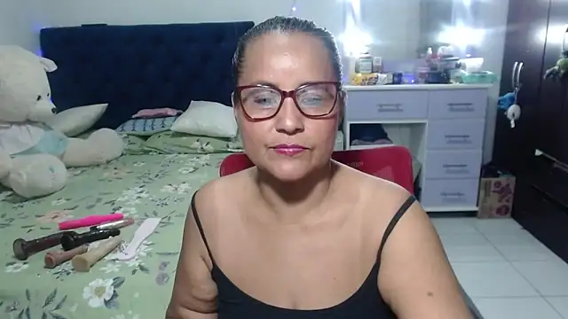 Snapshot of pervert_mommy_ chatting on March 2026 11:35:01 AM pervert mommy online show from March 2026 11:35:01 AM