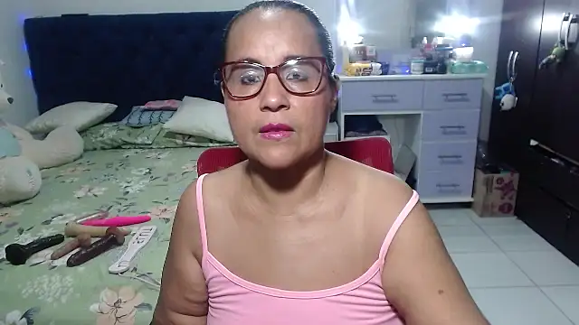 Snapshot of pervert_mommy_ chatting on March 2026 10:08:02 AM pervert mommy online show from March 2026 10:08:02 AM
