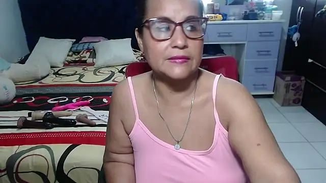 Snapshot of pervert_mommy_ chatting on March 2026 10:59:02 AM pervert mommy online show from March 2026 10:59:02 AM