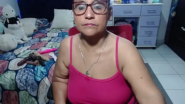 Snapshot of pervert_mommy_ chatting on May 2026 10:09:02 AM pervert mommy online show from May 2026 10:09:02 AM