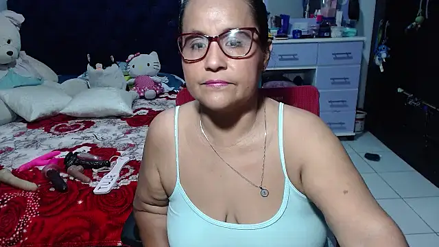 pervert mommy  online show from May 2026 09:59:02 AM