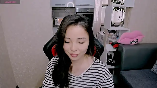 AyaMoon online show from October 2025 04:51:02 AM