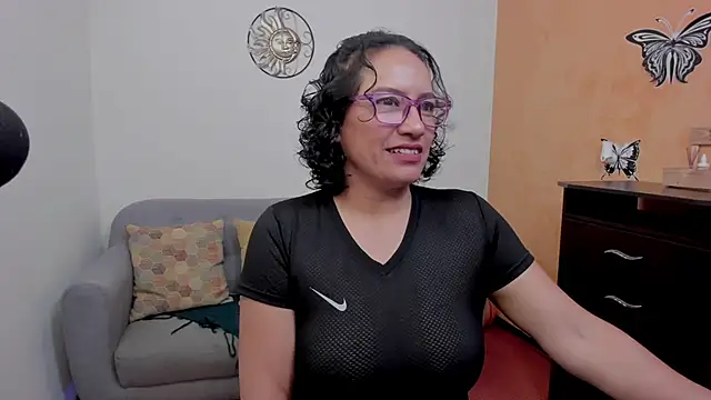scarlet wet online show from July 2026 10:48:01 PM