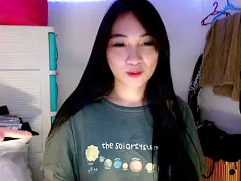 SweetLilly 18 online show from March 2025 06:48:02 PM