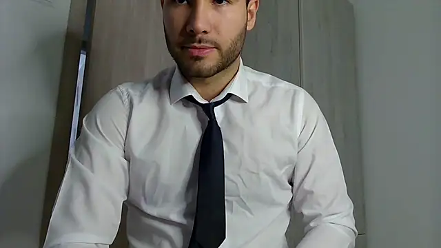 Snapshot of Justynn1 chatting on February 2025 06:08:02 AM Justynn1 online show from February 2025 06:08:02 AM