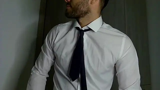 Justynn1 online show from February 2026 09:15:02 PM