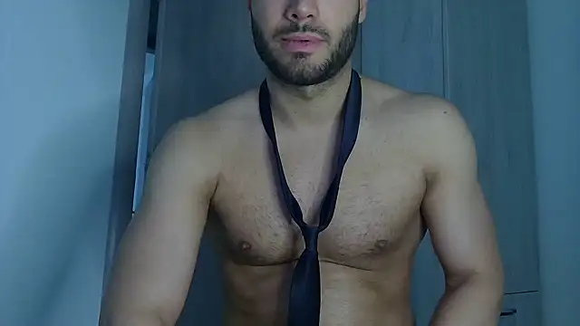 Justynn1 online show from May 2026 03:57:01 AM