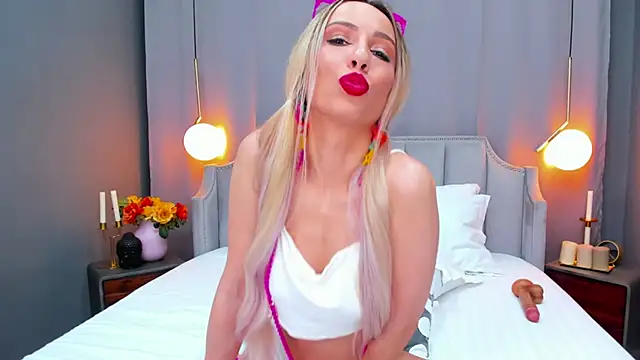 EmillyBronte online show from December 2024 02:30:02 AM