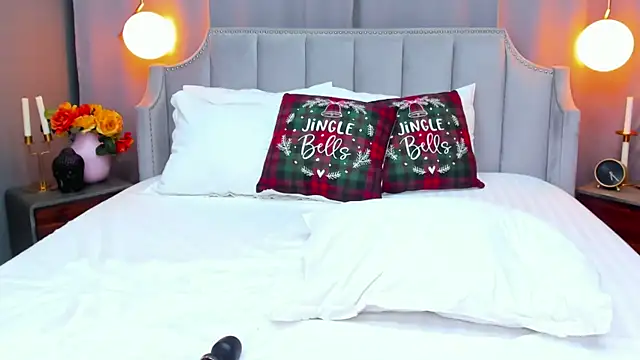 EmillyBronte online show from December 2024 02:21:02 AM