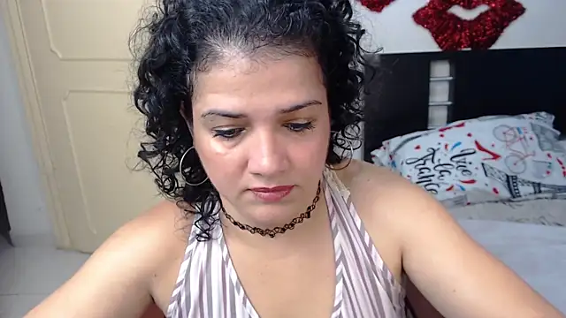 GlendaStarx online show from February 2026 04:17:02 AM