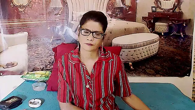 IndianAllure online show from May 2026 05:47:01 AM