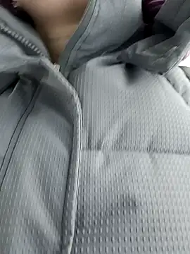 Snapshot of Frost_foxy chatting on December 2024 07:57:01 AM Frost foxy online show from December 2024 07:57:01 AM