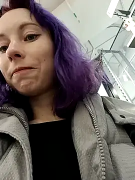 Snapshot of Frost_foxy chatting on December 2024 08:50:02 AM Frost foxy online show from December 2024 08:50:02 AM