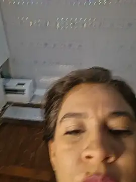 Snapshot of DAELAA chatting on January 2025 10:23:01 PM DAELAA online show from January 2025 10:23:01 PM