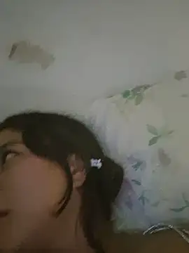 Snapshot of DAELAA chatting on March 2025 11:23:02 PM DAELAA online show from March 2025 11:23:02 PM