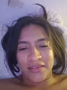 Snapshot of DAELAA chatting on March 2025 12:58:02 AM DAELAA online show from March 2025 12:58:02 AM