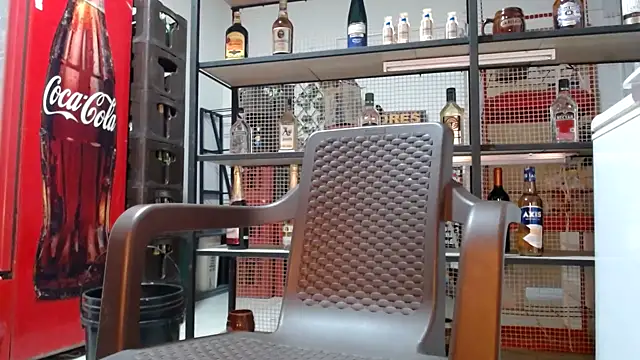 Snapshot of DAELAA chatting on November 2025 11:40:01 PM DAELAA online show from November 2025 11:40:01 PM