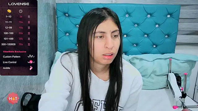 Snapshot of MAARYMOON chatting on November 2025 10:31:01 AM MAARYMOON online show from November 2025 10:31:01 AM