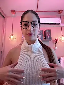 Zoe Bae online show from March 2025 08:00:01 PM