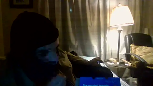 Snapshot of Sitonmyface2020@xh chatting on December 2025 04:17:01 AM Sitonmyface2020xh online show from December 2025 04:17:01 AM