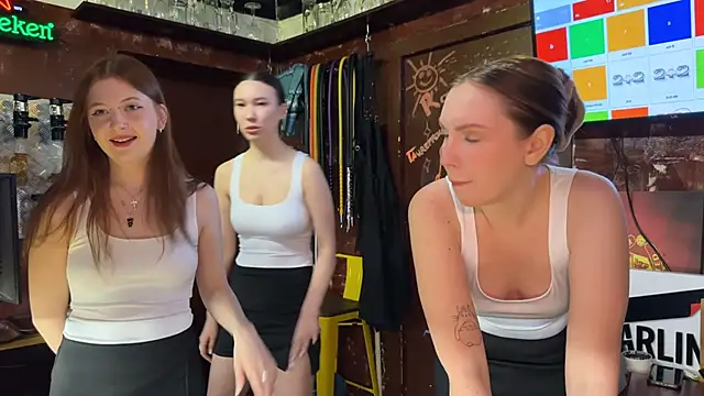 Snapshot of dirtypub chatting on January 2025 01:47:01 PM dirtypub online show from January 2025 01:47:01 PM