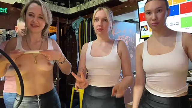 Snapshot of dirtypub chatting on March 2025 11:43:01 PM dirtypub online show from March 2025 11:43:01 PM