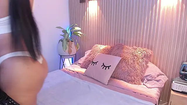 Snapshot of AMELIE_xx chatting on October 2025 12:16:01 PM AMELIE xx online show from October 2025 12:16:01 PM