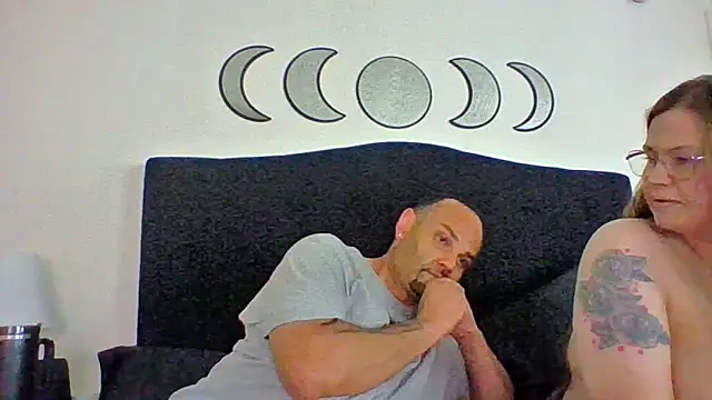 Snapshot of captainstabbin83 chatting on April 2026 06:41:01 AM captainstabbin83 online show from April 2026 06:41:01 AM