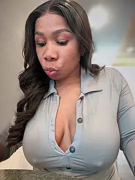 Belle    online show from February 2025 06:23:02 PM