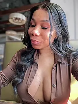 Belle    online show from February 2025 05:42:02 PM