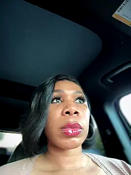 Belle    online show from November 2025 10:18:02 PM