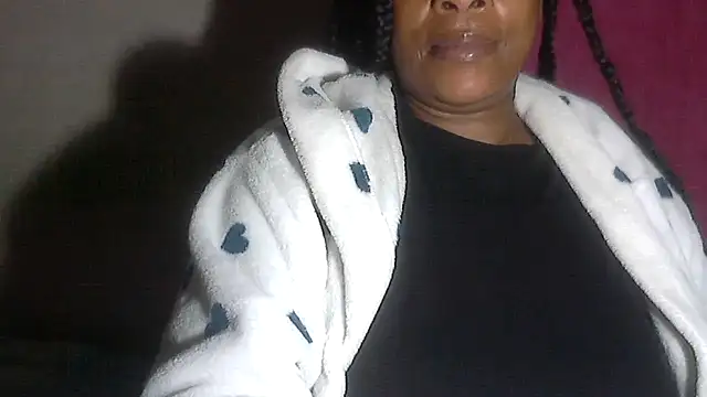 Choco-Coco10 online show from September 2025 11:10:01 PM