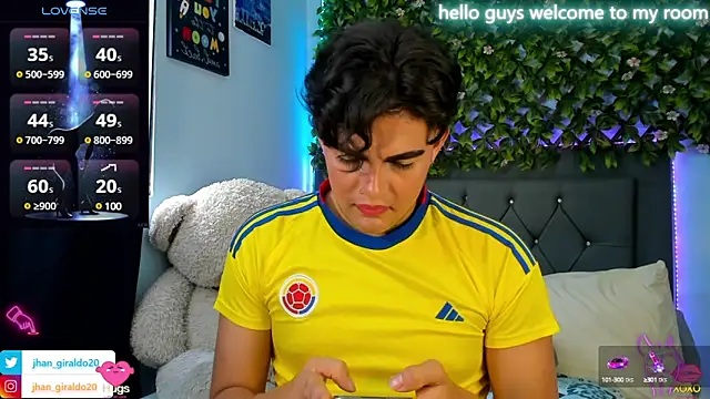 kamii 22 online show from December 2024 08:05:02 PM