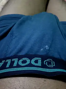 Snapshot of hq9870a chatting on December 2024 07:11:02 PM hq9870a online show from December 2024 07:11:02 PM