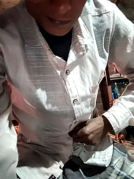 Snapshot of hq9870a chatting on January 2026 10:09:02 AM hq9870a online show from January 2026 10:09:02 AM