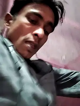 Snapshot of hq9870a chatting on February 2026 04:32:01 PM hq9870a online show from February 2026 04:32:01 PM