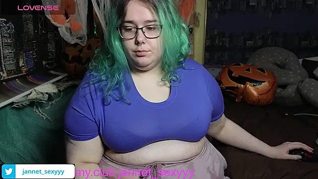 JannetPie online show from November 2025 06:50:01 PM