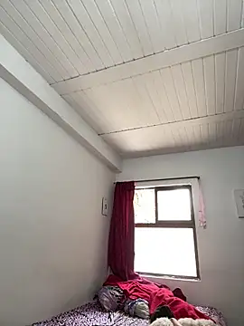 Snapshot of AlondraDiossa03 chatting on April 2026 04:34:02 PM AlondraDiossa03 online show from April 2026 04:34:02 PM