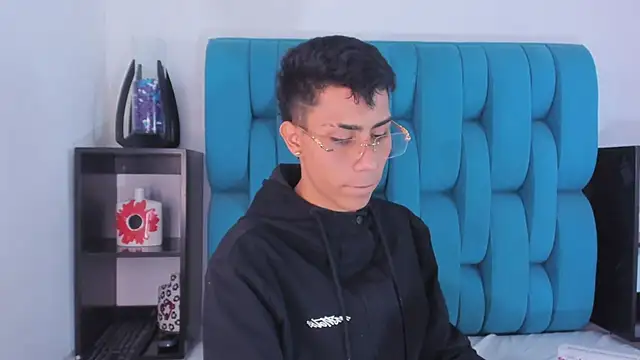 AlanNaughty online show from January 2025 09:12:01 PM