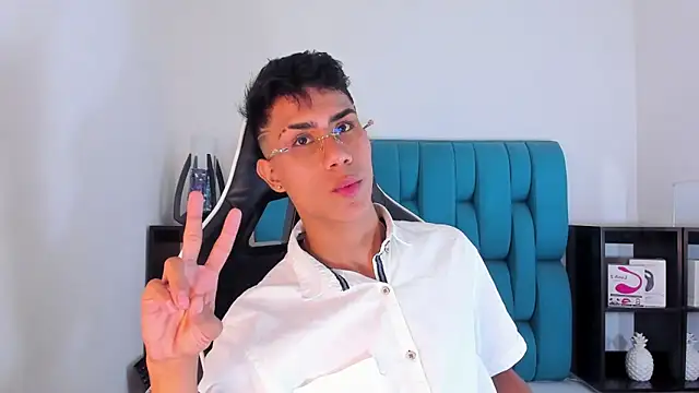 AlanNaughty online show from February 2025 08:57:01 PM