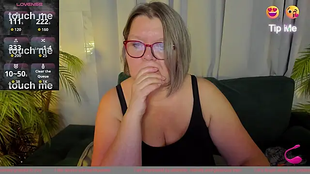 Shannonshine online show from September 2025 05:23:02 AM