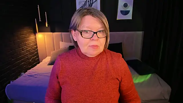 Snapshot of Shannonshine chatting on February 2026 10:19:02 AM Shannonshine online show from February 2026 10:19:02 AM