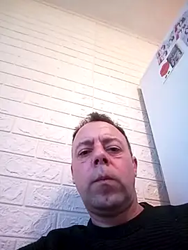 Snapshot of david_geam chatting on December 2024 06:33:02 AM david geam online show from December 2024 06:33:02 AM