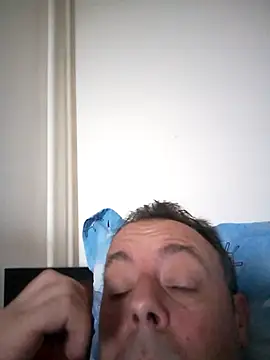 Snapshot of david_geam chatting on December 2024 09:28:02 AM david geam online show from December 2024 09:28:02 AM