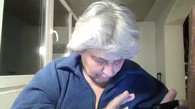 Snapshot of ExquisiteMature chatting on April 2026 06:52:02 PM ExquisiteMature online show from April 2026 06:52:02 PM