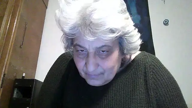 Snapshot of ExquisiteMature chatting on April 2026 08:14:02 PM ExquisiteMature online show from April 2026 08:14:02 PM
