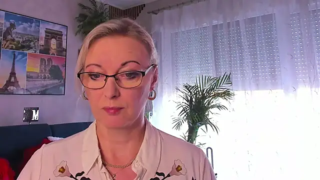 vanessa chat online show from May 2026 01:30:02 PM